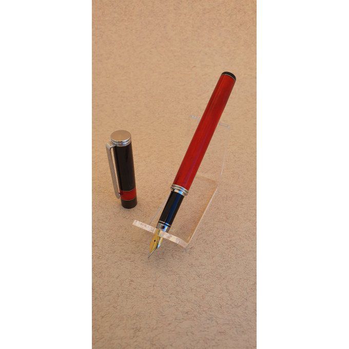 Stylo plume artisanal "Traditionnal" résine rouge carmin et gris anthracite