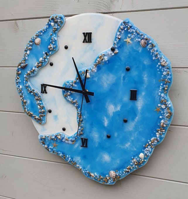Horloge géode brisée