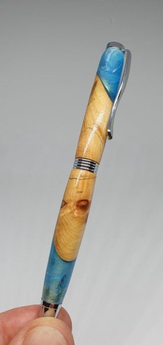 Stylo bille hybrid If et résine 