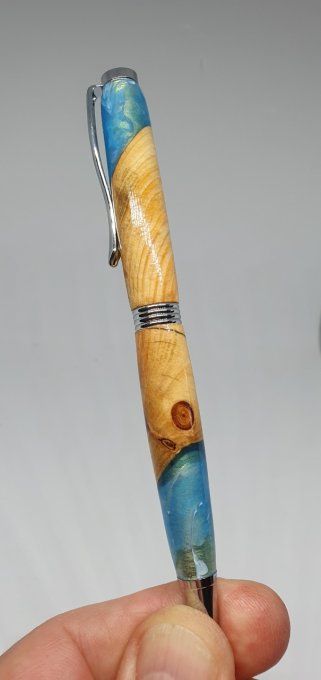 Stylo bille hybrid If et résine 