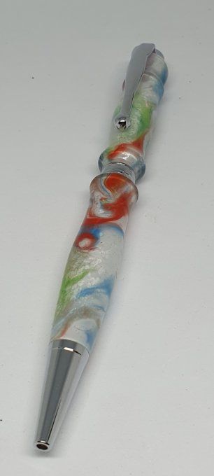 Stylo résine multicolore clair