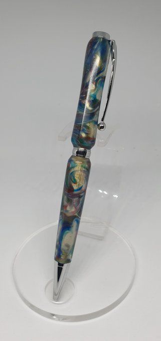 Stylo résine multicolore clair bleuté 