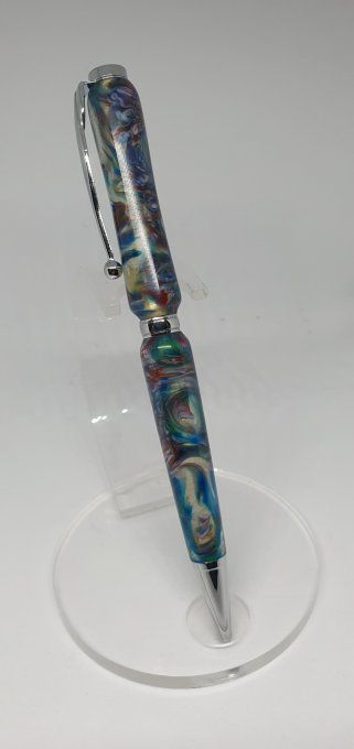 Stylo résine multicolore clair bleuté 