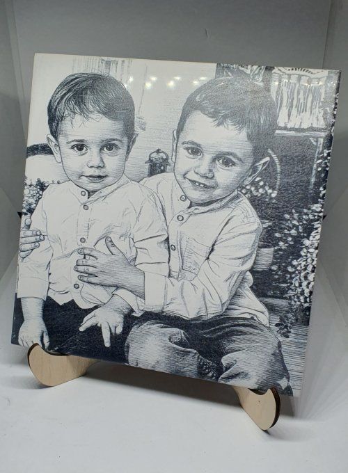 Gravure sur carrelage 