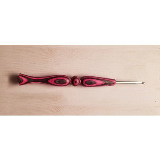 Crochet Bois teinté