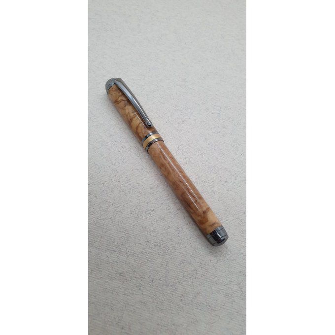 Stylo plume bois artisanal loupe d'Olivier